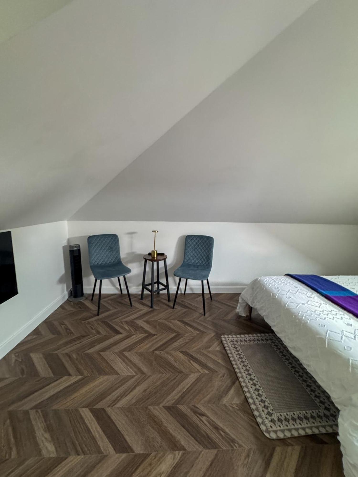 Dalston Luxe